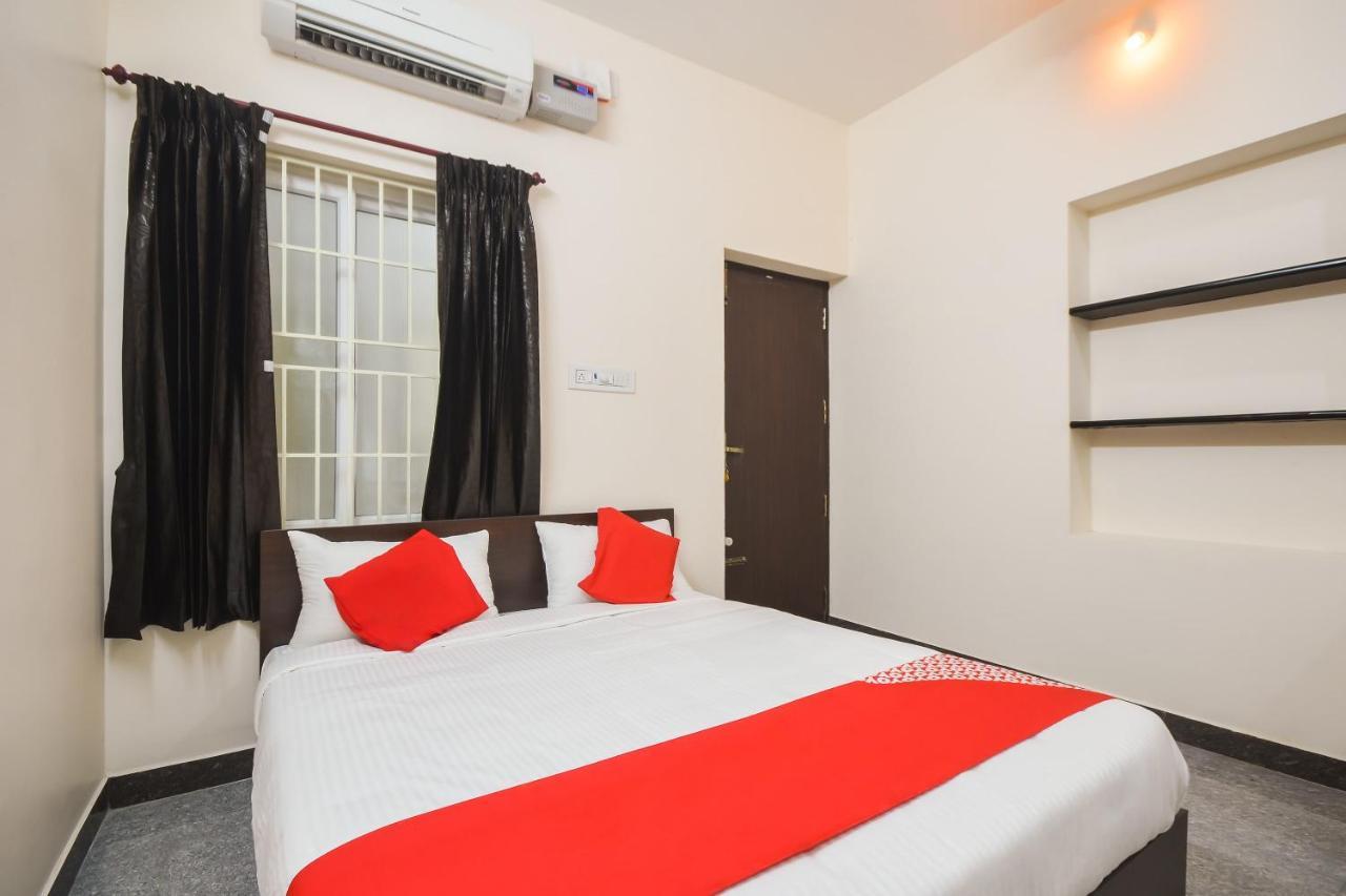Hotel Oyo 70250 Royal Residency à Nāmakkal Extérieur photo